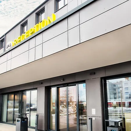 Augsburg-west Otel