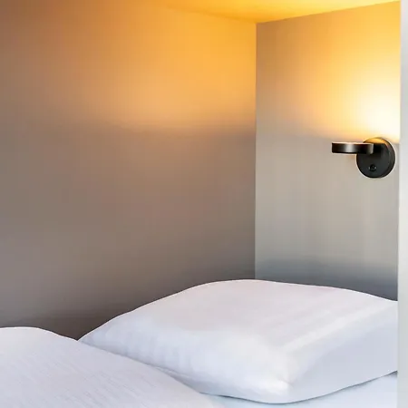 Otel Augsburg-west 3*