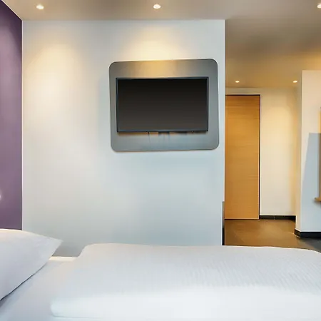 Hotell Augsburg-west 3*